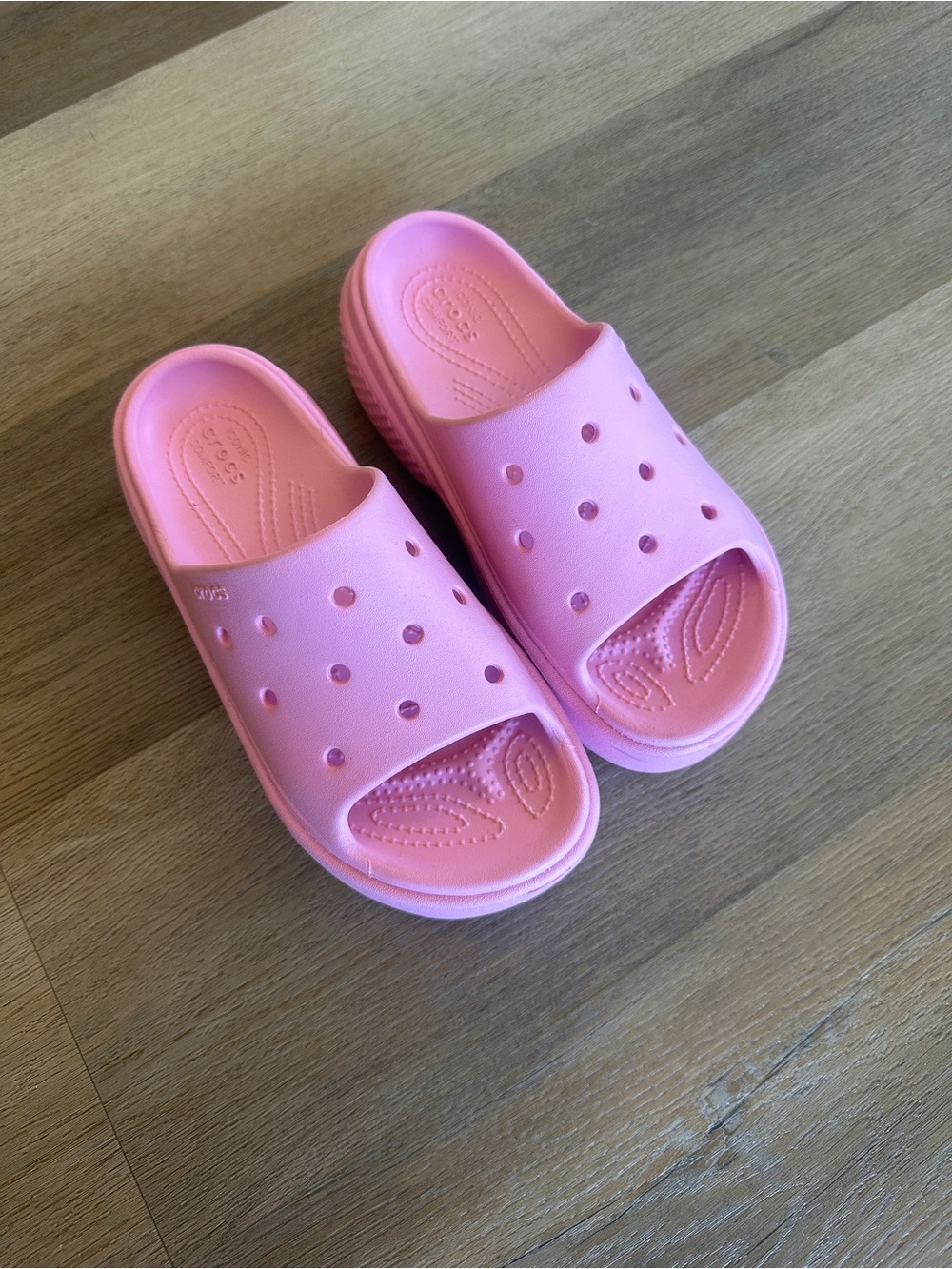 CROCS Pink Slide Sandals